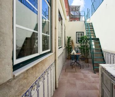 Calçada de Santo André, Lisbon, Lisbon 1100-498 - Photo 2