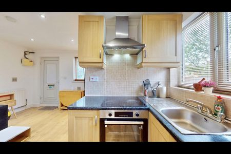 1 Bed Flat, Mountfield Road, N3 - Photo 4