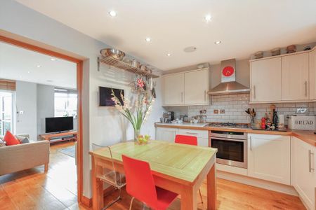 1 bedroom flat to rent - Photo 3