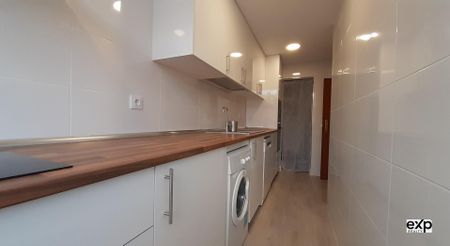 Apartamento luminoso con terraza en Berruguete - Photo 2