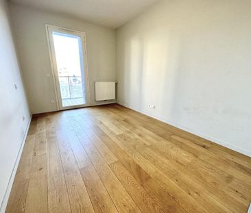 Location Appartement 8 pièces 82m² BORDEAUX 33800 - Photo 4