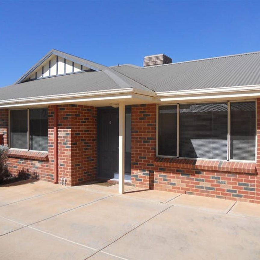 8/6 Rule Court, Kalgoorlie - Photo 1