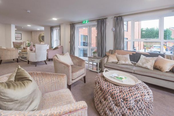 1 bedroom retirement property to rent - Photo 1