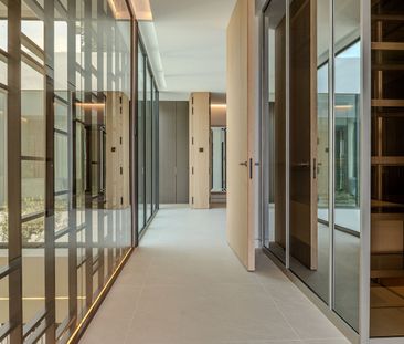 Semi-Detached House in Nueva Andalucía - Photo 2