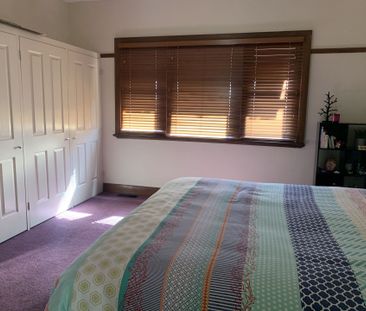 26 Day Street East Bendigo VIC - Photo 2