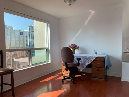 For Lease - 21 Hillcrest Avenue Unit# 2203, Toronto, Ontario - Photo 4