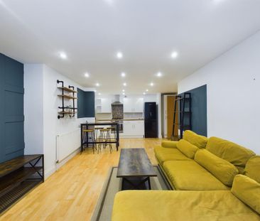 2 bedroom flat to rent - Photo 5