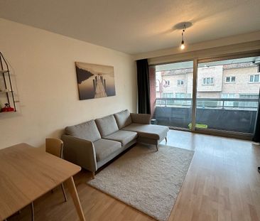 Twee slaapkamer appartement met open staanplaats - Photo 6