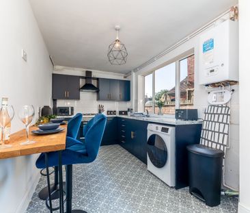 Room 4 – Nuneaton - Photo 6