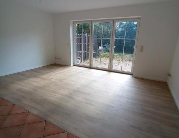 2,5 - Zimmer - Wohnung im Erdgeschoss eines Mehrfamilienhauses - Foto 1