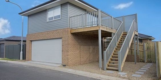 MODERN LOFT STYLE STUDIO - Photo 3