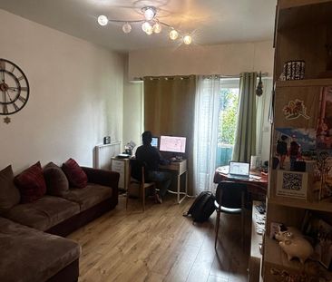 Location Appartement 2 pièces 45m² CACHAN 94230 - Photo 3