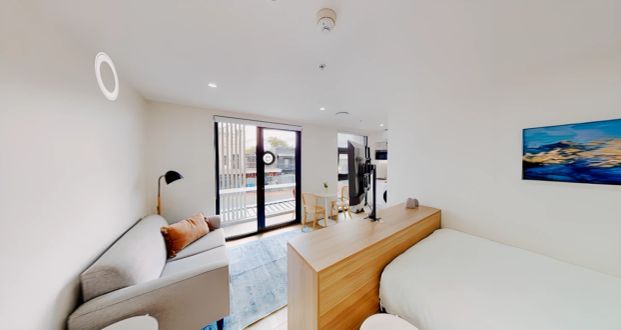 Studio Deluxe - Photo 1