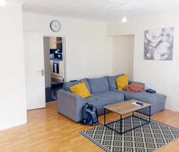 3 bedroom terraced house to rent - Photo 6