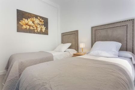 Calle de Santa Ana, Madrid, Community of Madrid 28005 - Photo 3