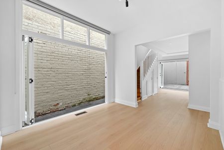 49 Bangalore Street, Kensington VIC 3031 - House For Rent | Domain - Photo 3