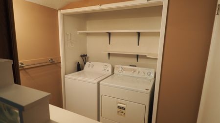 Basement Unit in Normandeau WITH GARAGE - Photo 4