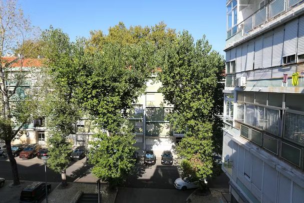 Estrada do Poço do Chão, Lisbon, Lisbon 1500-492 - Photo 1