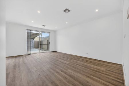 STUNNING BRAND NEW HOME NOT TO BE MISSED - Photo 3