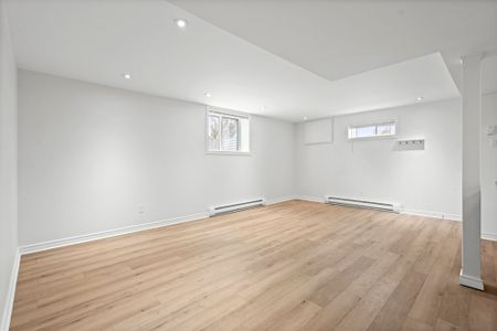 For Lease - 1 Steel Street Unit# B, Beacon Hill North - South and Area, Ontario - Photo 3