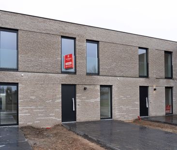 Ruime nieuwbouwwoning op goede ligging te Langemark-Poelkapelle - Foto 1