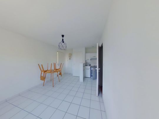 Location Appartement 2 pièces 27m² POITIERS 86000 - Photo 1