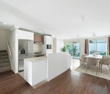 Modern Living in Mornington Estate – Walk to Holsworthy Station - Photo 1