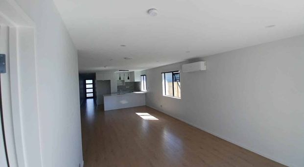 Modern living at its best! - Photo 1