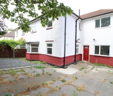 Room in a Shared House, Macarthur Terrace, SE7 - Photo 3