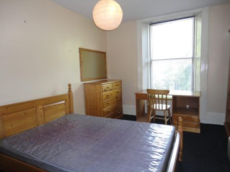 North Terrace, Newcastle Upon Tyne - Photo 5