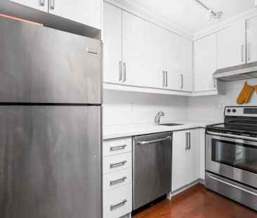 For Lease - 114 Vaughan Road Unit# 202, Toronto, Ontario - Photo 1