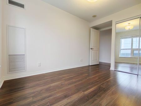 For Lease - 30 Herons Hill Way Unit# 405, Toronto, Ontario - Photo 2
