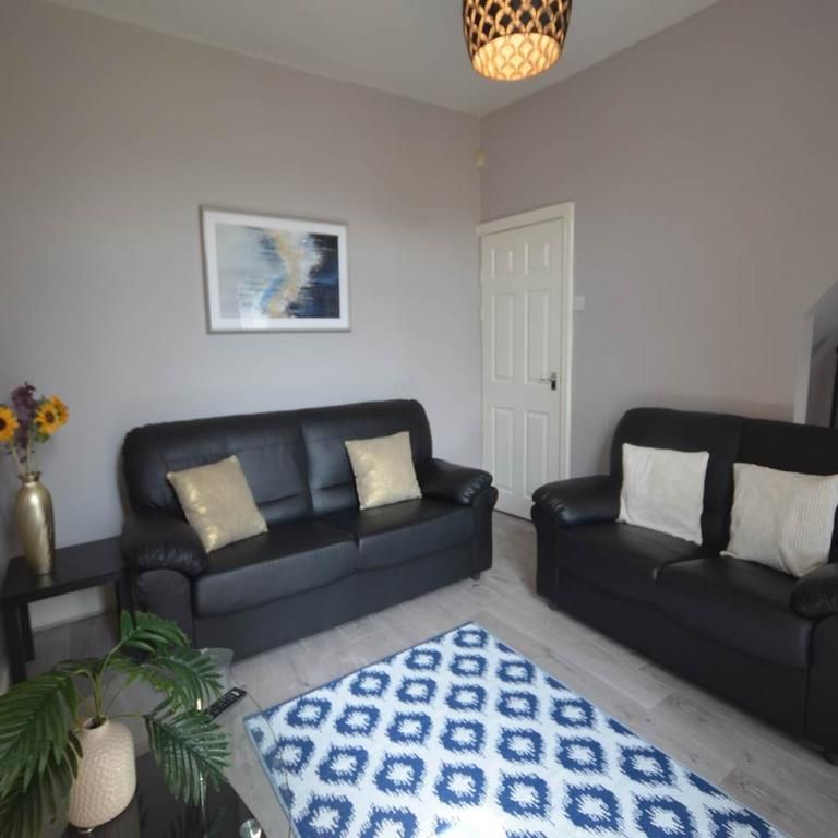 3 bedroom house share to rent - Photo 1