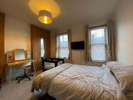 3 bedroom terraced house to rent - Photo 4