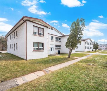 For Lease - 1037 Churchill Avenue Unit# 7, Oakville, Ontario - Photo 1