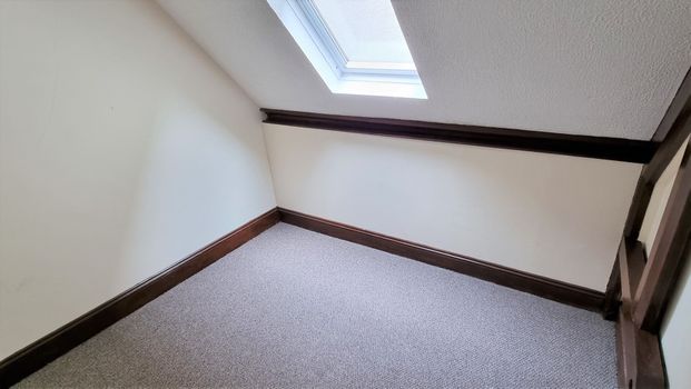 Three bed flat to rent in Tower Street, Launceston, PL15 - Photo 1