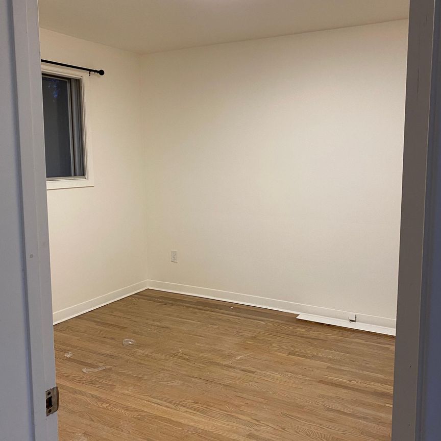 For Lease - 114 Marcella Street Unit# Bsmt, Toronto, Ontario - Photo 1