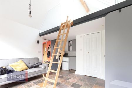 2 bedroom detached house to rent - Photo 3