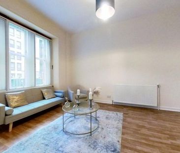 2 bedroom flat to rent - Photo 2