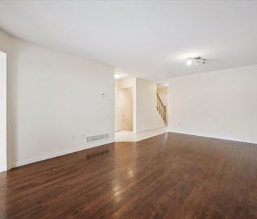 For Lease - 76 Templewood Drive, Kitchener, Ontario - Photo 2