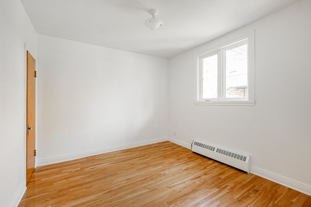 8639 Rue St-Dominique - Photo 1