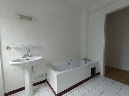 Location Appartement 3 pièces 71m² BELFORT 90000 - Photo 4