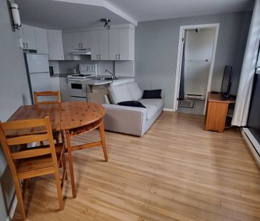 Logement Temporaire 1 Chambre TOUT INCLU - Photo 3
