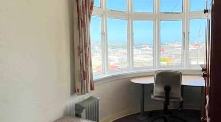 Fully Furnish Studio on London Street - Photo 3