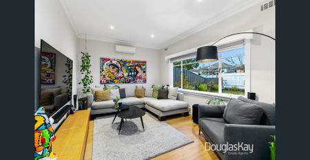 Bursting With Personality in Central Sunshine - Photo 2