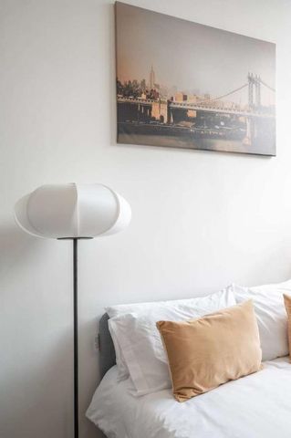 High Road, North Finchley, N12 - Photo 2