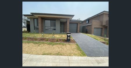 Four Bedroom Home - Photo 2