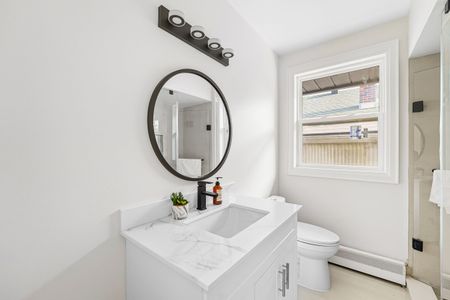 For Lease - 63 Crosland Drive Unit# Main, Toronto, Ontario - Photo 4