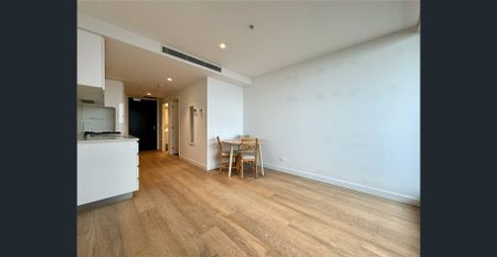 Functional 1 bedroom apartment! - Photo 2