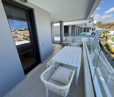 3 room luxury Flat for rent in Estepona, Andalusia - Photo 6